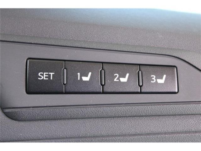 ヴェルファイア(新潟県新潟市東区)