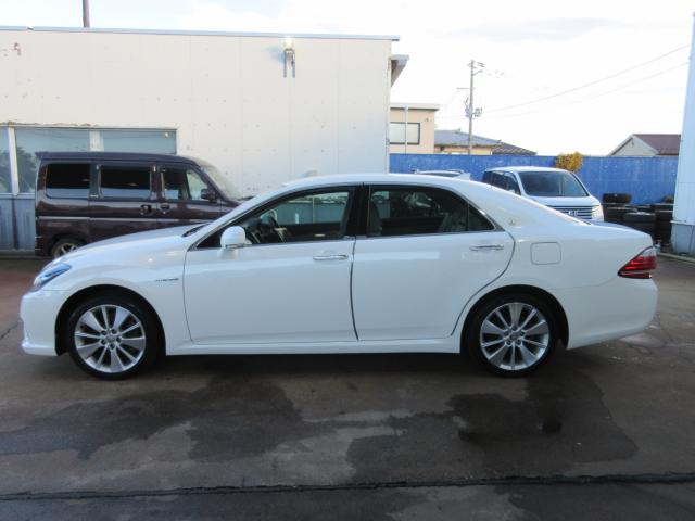 クラウンハイブリッド（新潟県新潟市東区）画像3