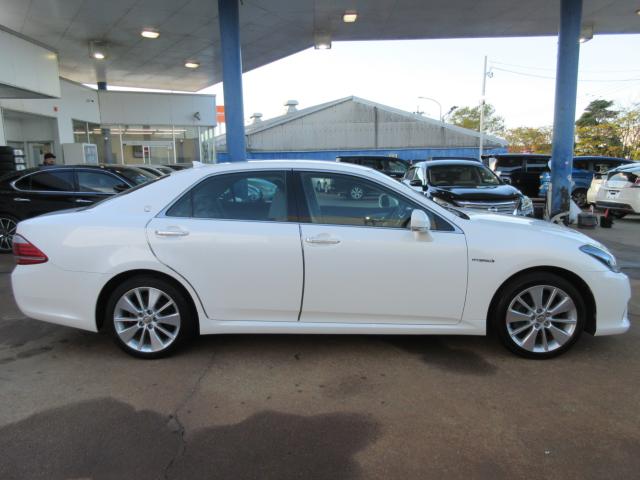 クラウンハイブリッド（新潟県新潟市東区）画像4