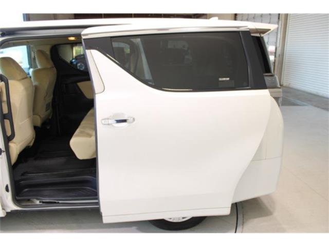 ヴェルファイア(新潟県新潟市東区)