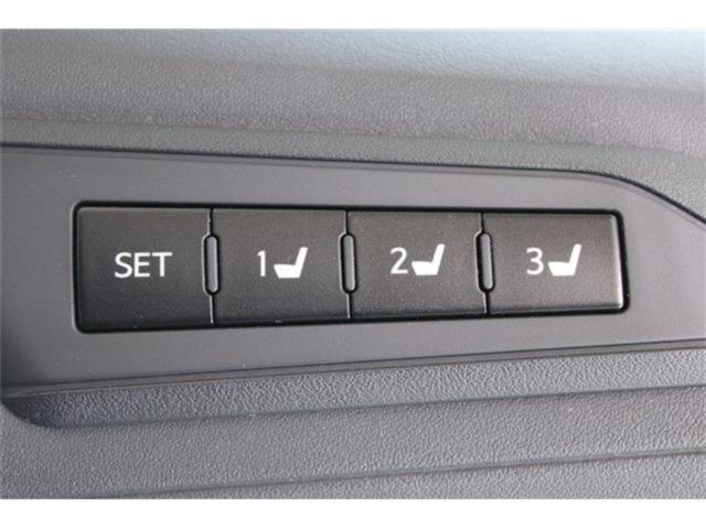 ヴェルファイア(新潟県新潟市東区)