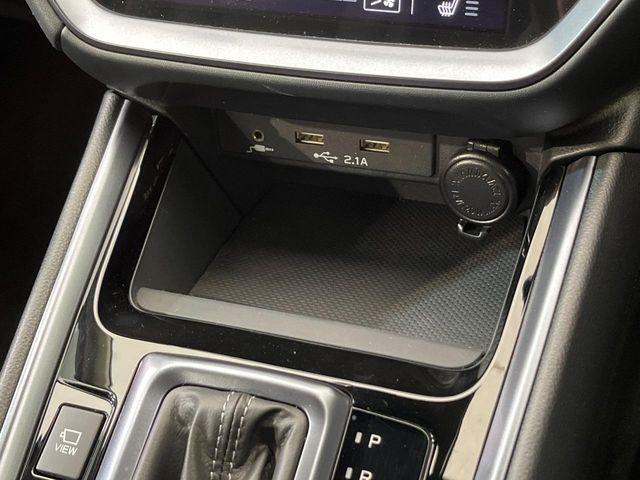 レヴォーグ（新潟県新潟市南区）