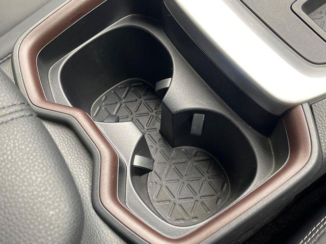 ＲＡＶ４（新潟県新潟市南区）