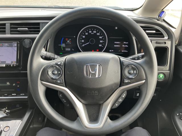 シャトル(新潟県新潟市西蒲区)