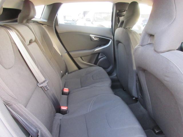 ボルボワゴン Ｖ４０（新潟県新潟市東区）画像12