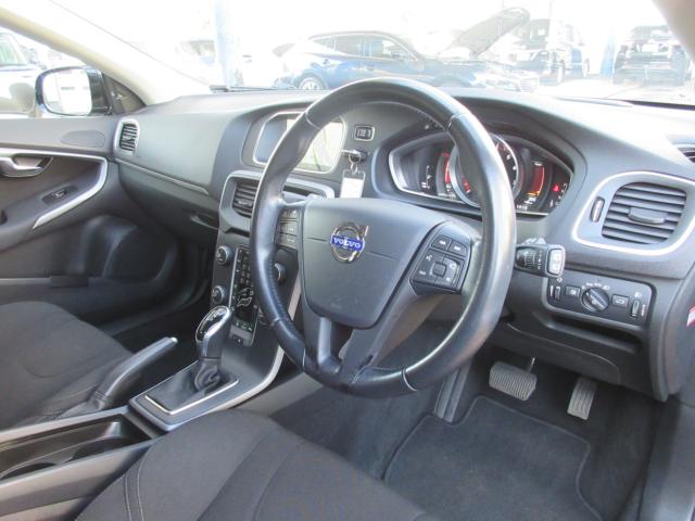 ボルボワゴン Ｖ４０（新潟県新潟市東区）画像18