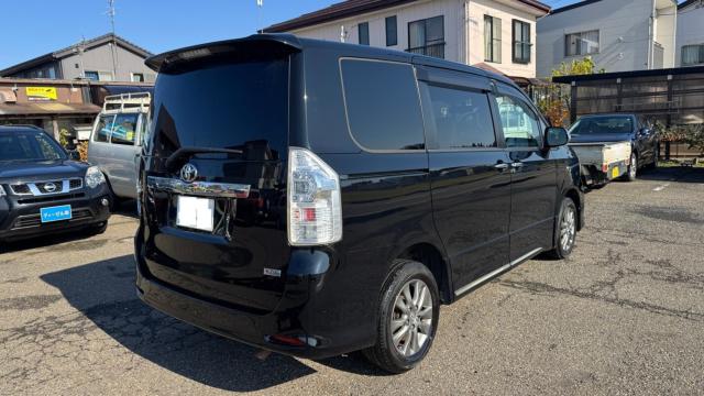 ヴォクシー（新潟県長岡市）画像5