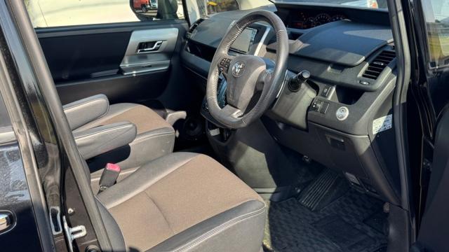 ヴォクシー（新潟県長岡市）画像10