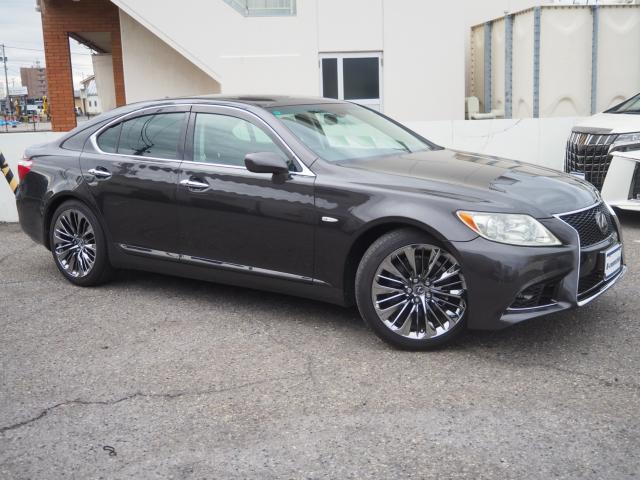 レクサスLS(新潟県新潟市西区)