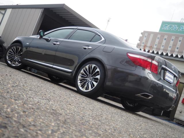 レクサスLS(新潟県新潟市西区)