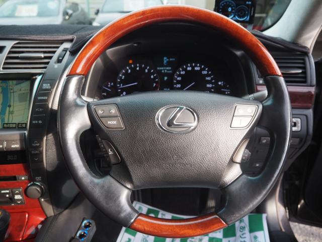 レクサスLS(新潟県新潟市西区)