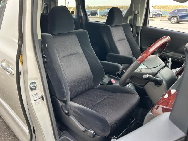 ヴェルファイア(新潟県新潟市南区)