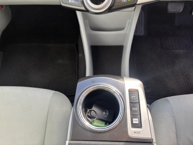 プリウスα(新潟県新潟市西蒲区)