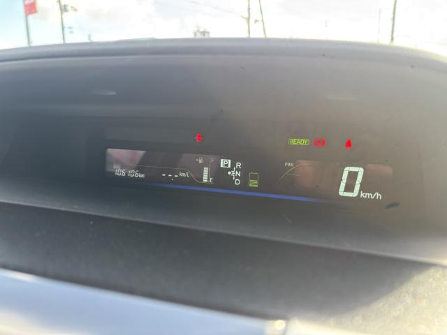 プリウスα(新潟県新潟市西蒲区)