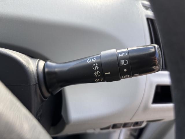 プリウスα(新潟県新潟市西蒲区)