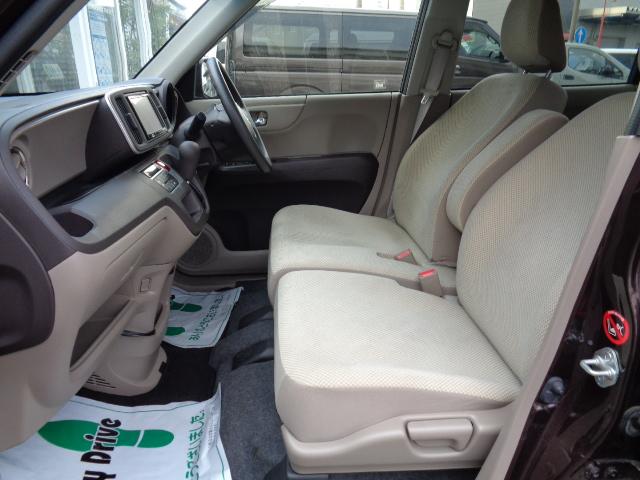 当社、販売車輌はすべてご納車後、３ヶ月または３，０００ｋｍまで無料保証付です。万一の場合でも、安心してお乗りいただけます。