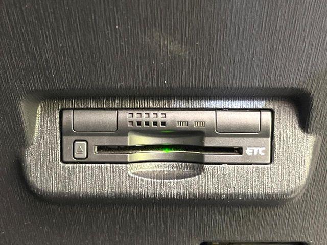 プリウスα（新潟県新潟市東区）