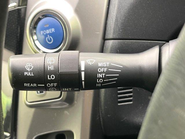 プリウスα（新潟県新潟市東区）