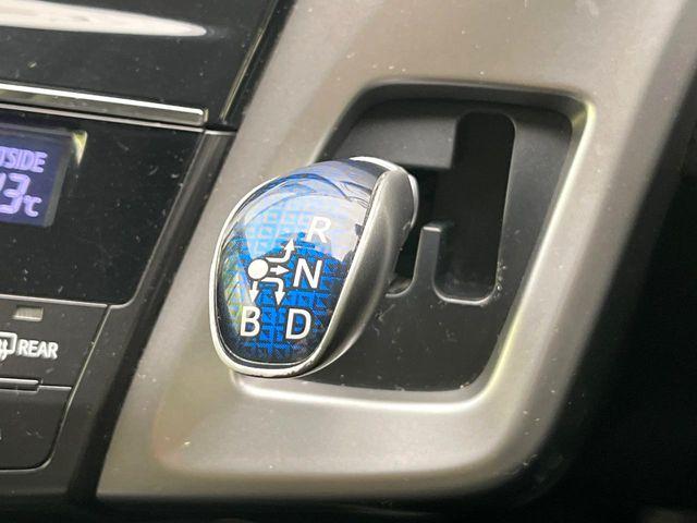 プリウスα（新潟県新潟市東区）