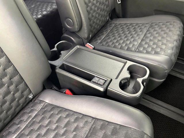 ヴォクシー（新潟県新潟市東区）画像41