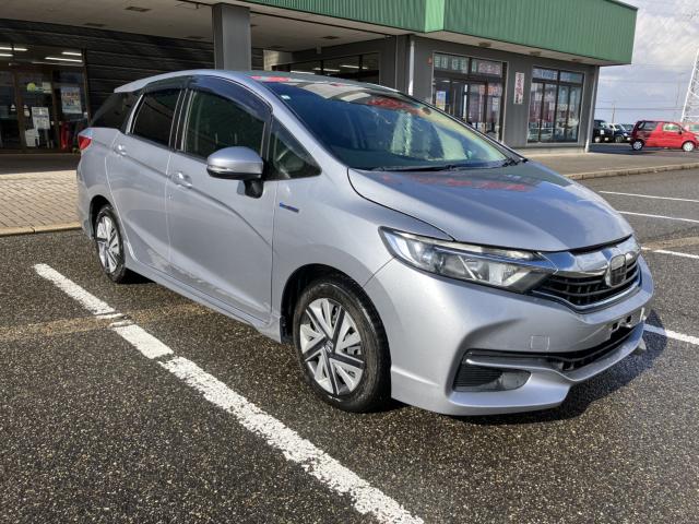 シャトル（新潟県新潟市西蒲区）