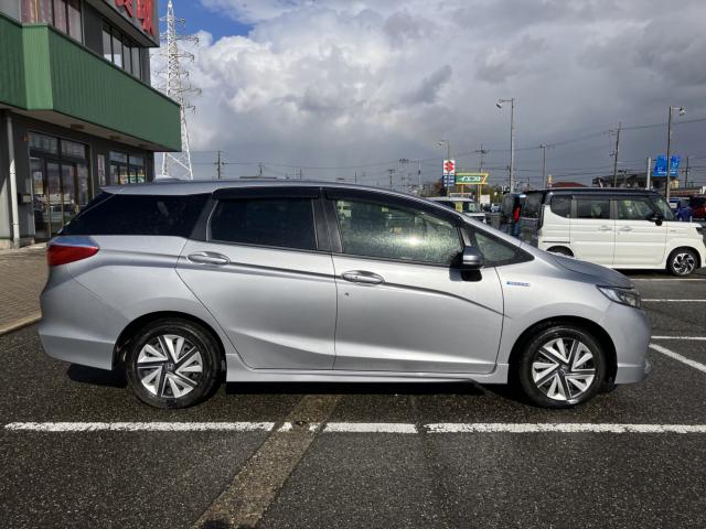 シャトル（新潟県新潟市西蒲区）