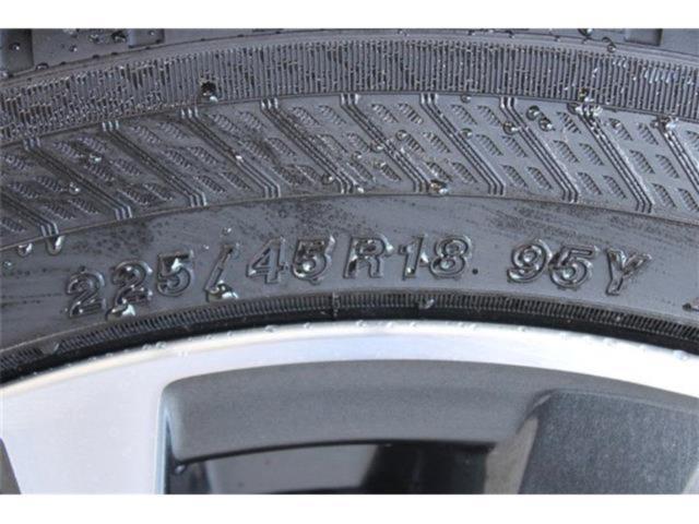 レヴォーグ（新潟県新潟市東区）