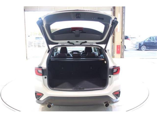 レヴォーグ（新潟県新潟市東区）