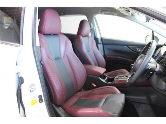 レヴォーグ（新潟県新潟市東区）