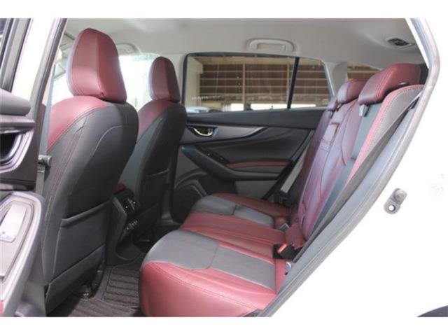 レヴォーグ（新潟県新潟市東区）