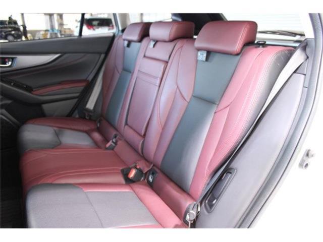 レヴォーグ（新潟県新潟市東区）