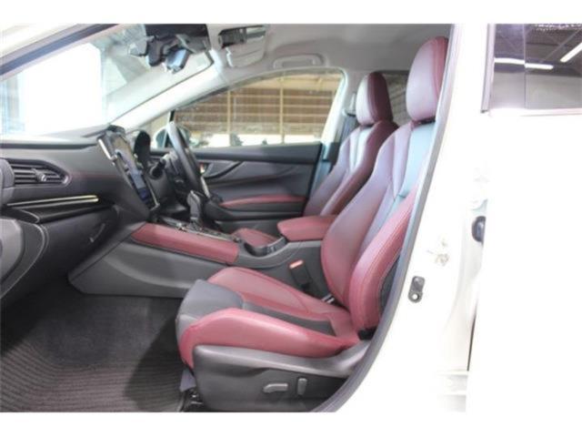 レヴォーグ（新潟県新潟市東区）