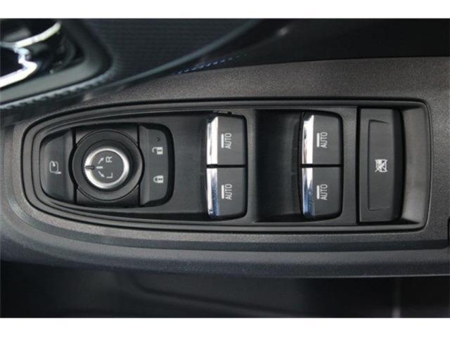 レヴォーグ（新潟県新潟市東区）