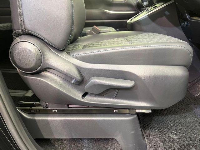 ヴォクシー（新潟県新潟市南区）