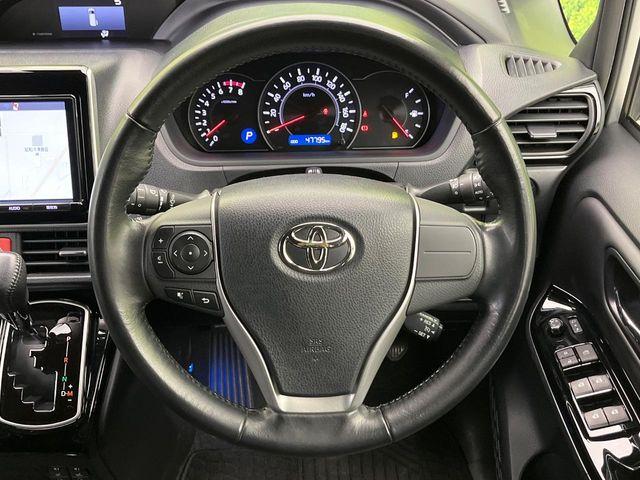 ヴォクシー（新潟県新潟市南区）