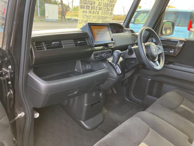 N＿BOXカスタム（新潟県新潟市西蒲区）