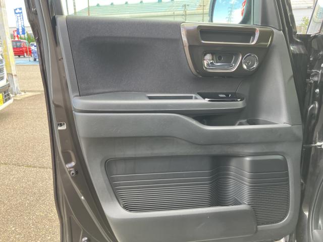 N＿BOXカスタム（新潟県新潟市西蒲区）