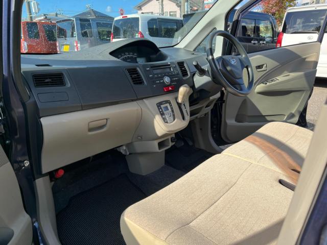 板金塗装も格安で承ります。外装が気になる方は別途見積りいたします。詳しくは来店時ご確認ください☆カスタム・追加メンテ・タイヤ組換・自動車保険などもお気軽にご相談ください。