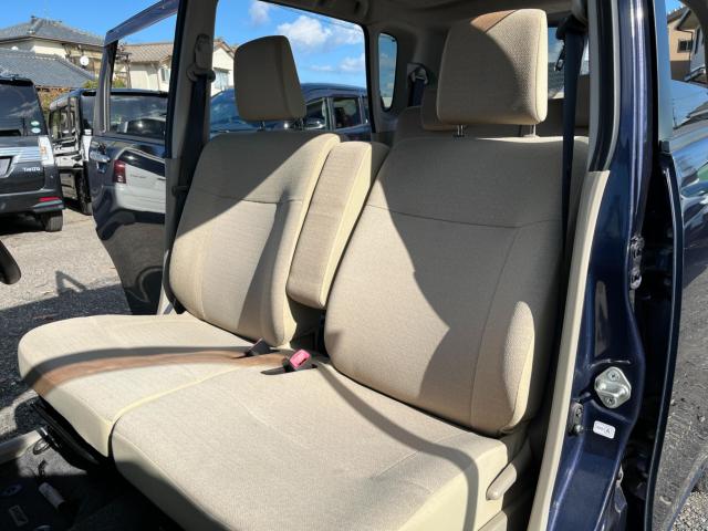 板金塗装も格安で承ります。外装が気になる方は別途見積りいたします。詳しくは来店時ご確認ください☆カスタム・追加メンテ・タイヤ組換・自動車保険などもお気軽にご相談ください。