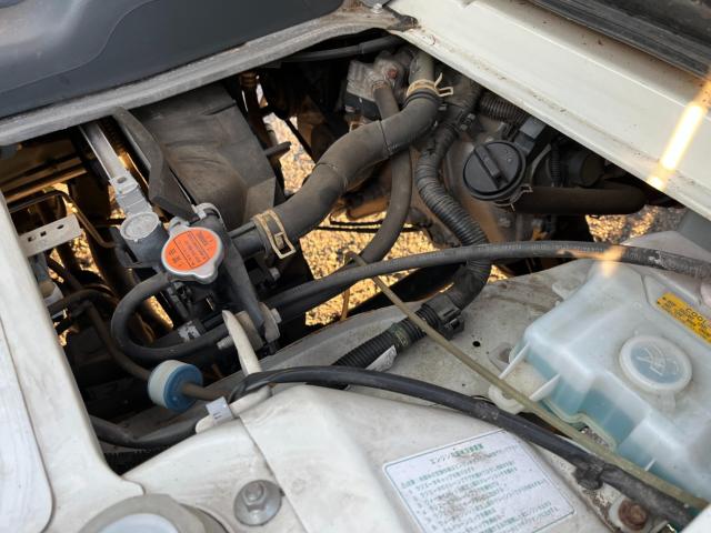 緑のトークアプリより左下のホームを押して”シエルオートワークス”と検索すると当店公式アカウントとトークできます。来店予約や下取価格査定など出来ます。お気軽に友達登録してくださいね。