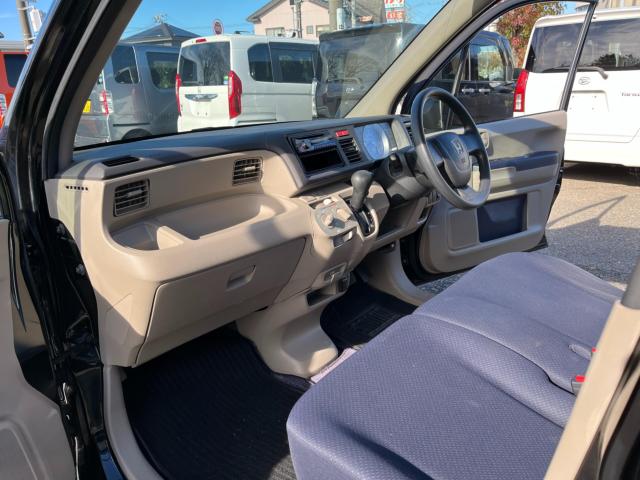 板金塗装も格安で承ります。外装が気になる方は別途見積りいたします。詳しくは来店時ご確認ください☆カスタム・追加メンテ・タイヤ組換・自動車保険などもお気軽にご相談ください。