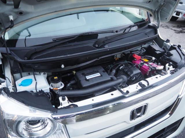 当社では入庫時にアイドリングチェック、試乗、装備品の確認を行っております♪