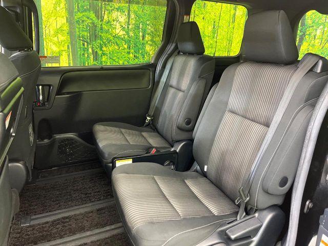 ヴォクシー（新潟県新潟市東区）