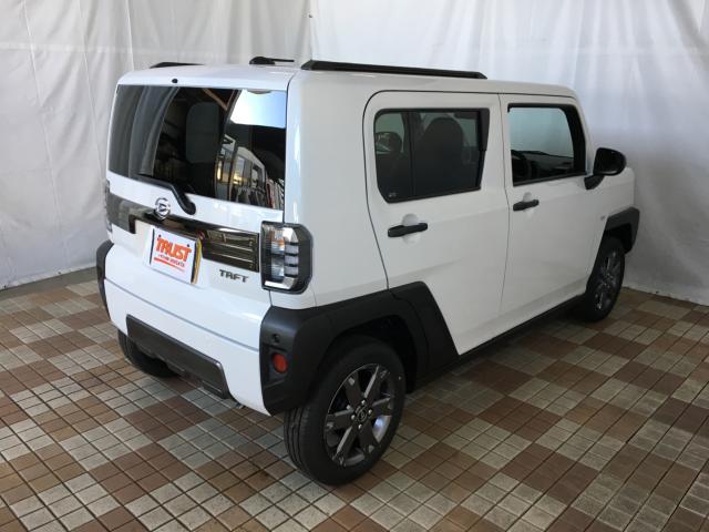 ☆　★　☆　★　　　全　車　自　社　保　証　付　販　売　　　☆　★　☆　★　　３ヶ月、３，０００ｋｍ保証！自社工場で整備しているので、電球1個からエンジンの載せ替えまで、自信を持って幅広く保証できます！