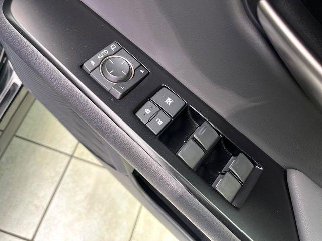 レクサスUX（新潟県新潟市東区）