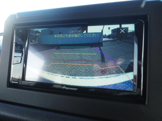 ☆純正ディスプレイオーディオ搭載！CD、DVD、USB、BT接続も可能です！バックモニター付きで駐車も楽々♪