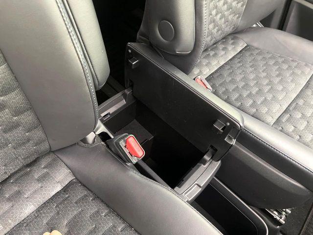 ヴォクシー（新潟県新潟市東区）