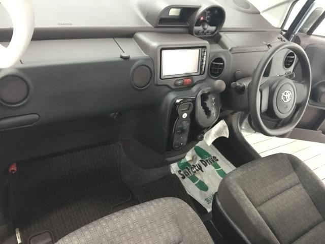 ☆　★　☆　★　　　納　得　の　内　外　装　仕　上　げ　済　み　車　　　☆　★　☆　★トラストでは外装の修理はもちろん、内装汚れやシートシミの除去、フロアマットの洗浄等行ってから販売しております！