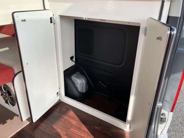 ハイエースコミューター（新潟県新潟市西区）画像41