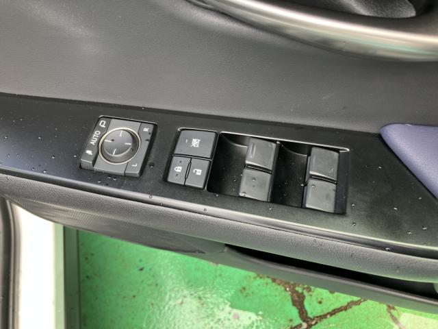 レクサスUX(新潟県長岡市)